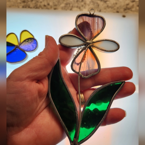 Lot of 4 Vintage Flower Retro Stainglass Sunkatchers Tulips, Pansy, Orchid - Picture 14 of 16
